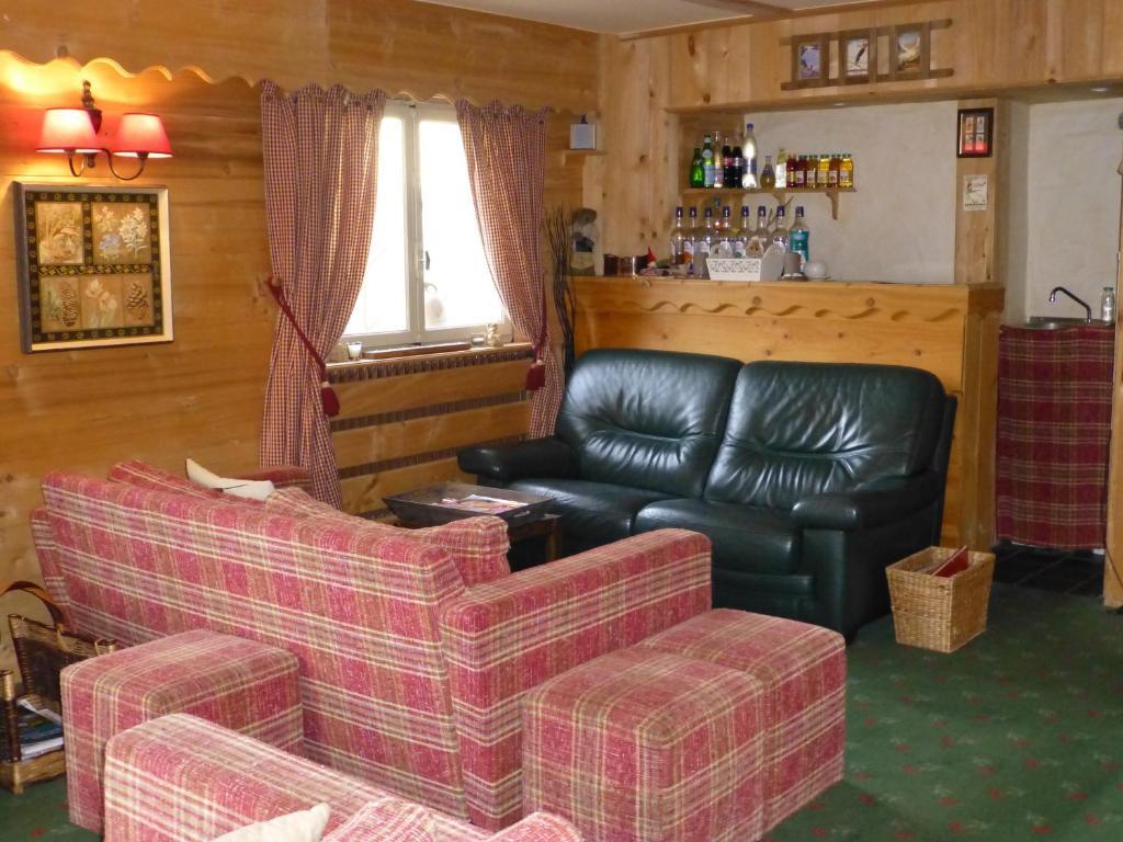 Les Aravis - Combloux Hotel Esterno foto