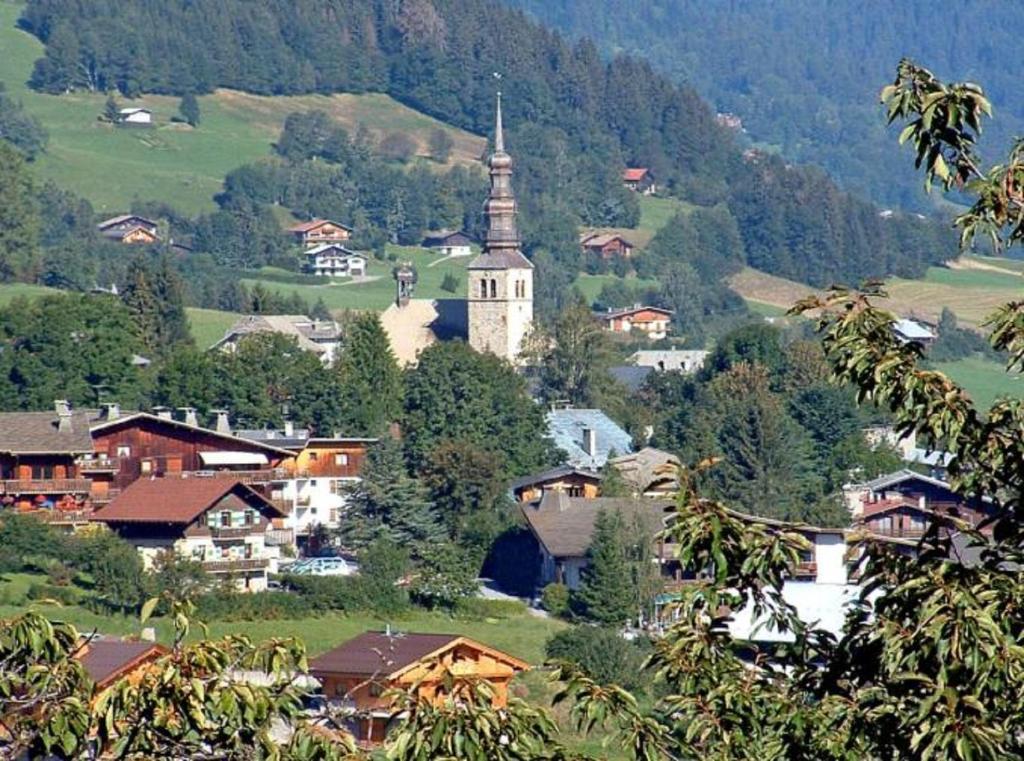 Les Aravis - Combloux Hotel Esterno foto